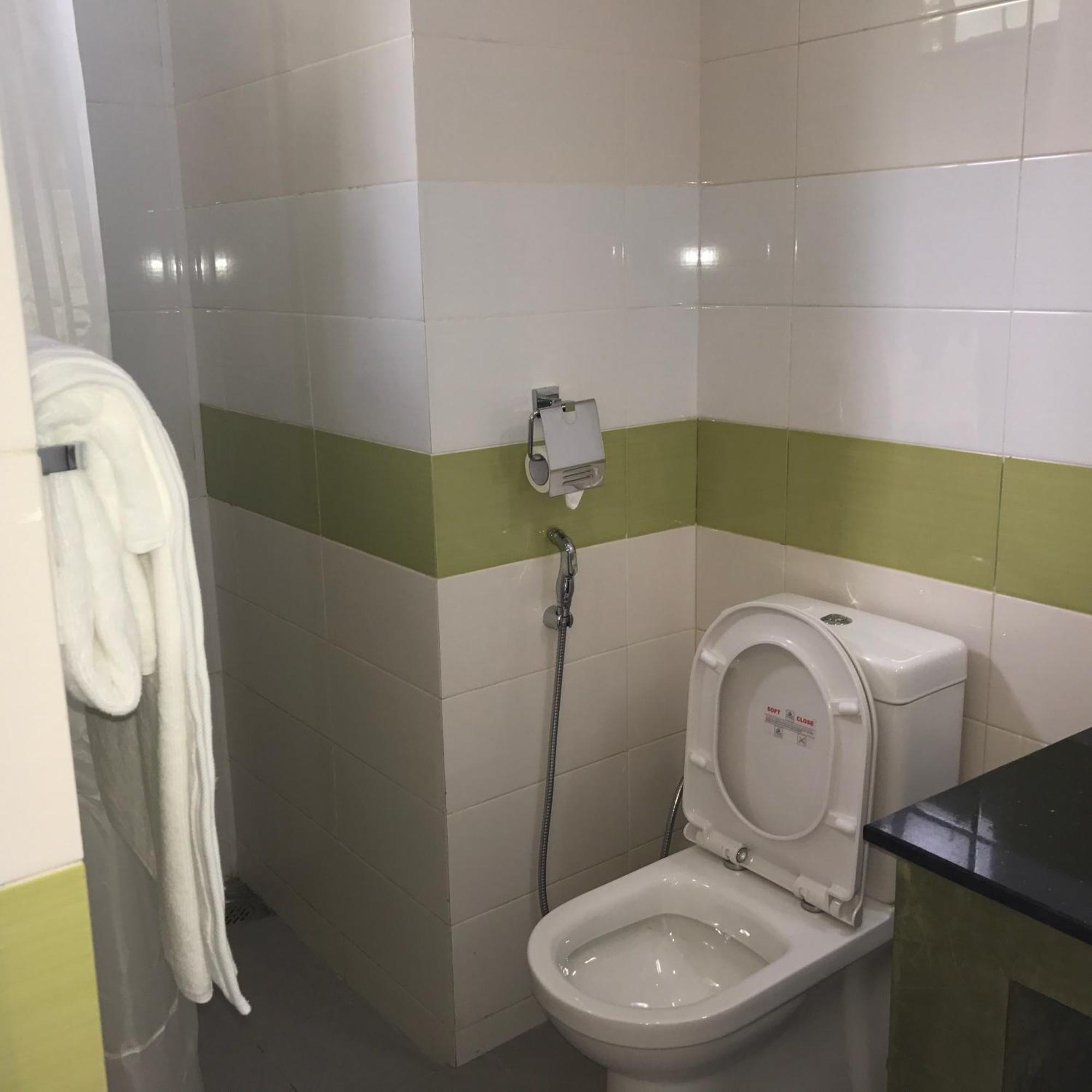Saninro Hotel - Ragama 외부 사진